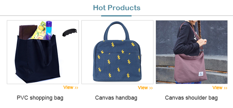 Custom Logo Large Capacity Vintage Characters Pattern Zipper Closure Portable Fashionable Design Hanging PU Tote Cosmetic Bag