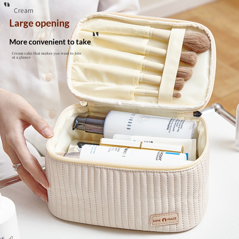 New Fashion PU Leather Open Large Capacity Travel Waterproof Makeup Organizer Bag Portable Lipstick for Storage Convenient