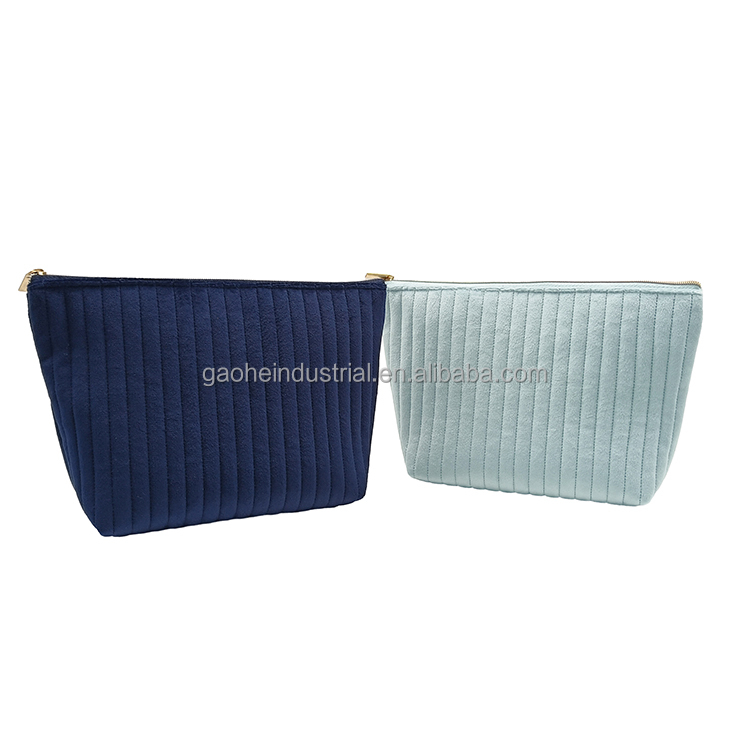 Custom Zipper Foldable Reusable National Portable Puffer Makeup Bag Professional Travel Aesthetic Quilted Velvet Cosmetic Case