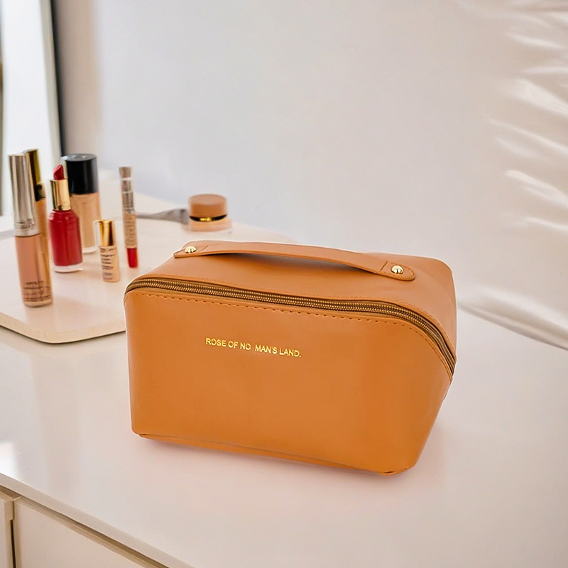 Custom Logo PU Leather Waterproof Cosmetic Bag Pouch Skincare Cosmetic Partition Storage Travel Bag Makeup Bag