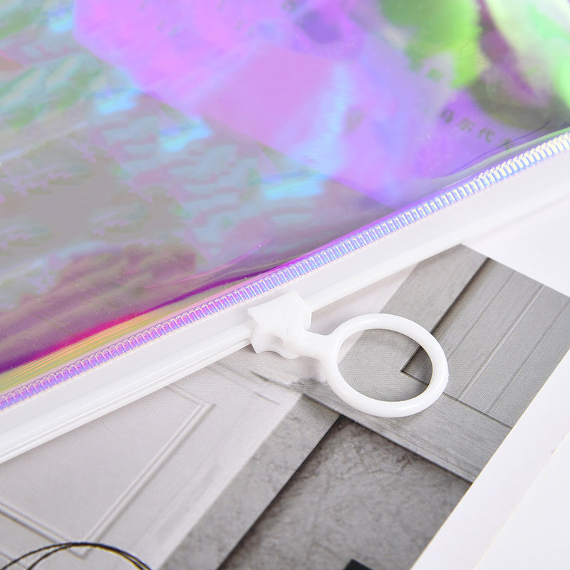 Factory Wholesale Holographic Zipper Bag Travel Portable Universal Wash Bag Daily Necessities Beauty Accessories PVC Storage Bag