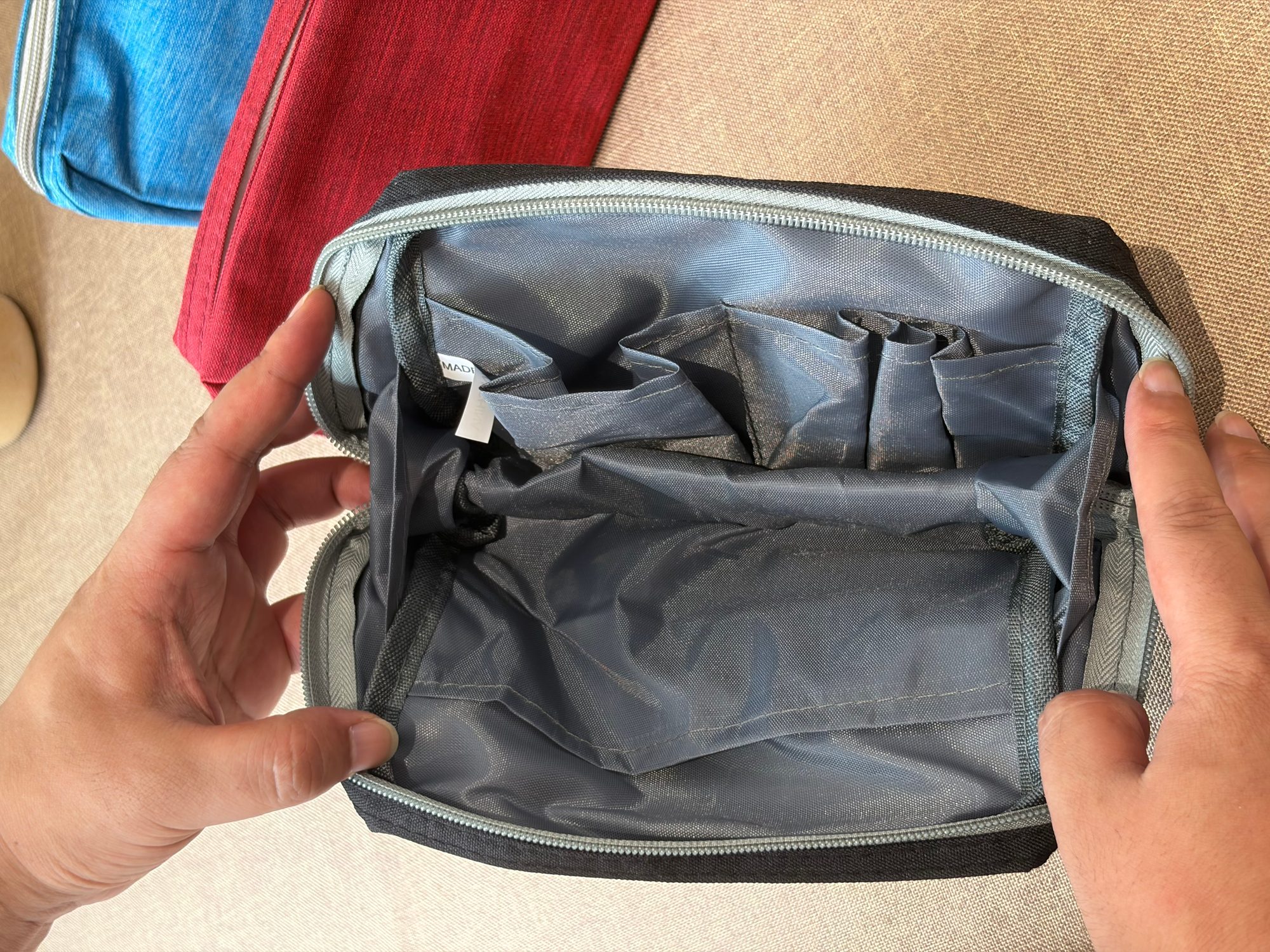 Thickened Oxford Cloth Handheld Makeup Bag Large Capacity Multi-Function Storage Bag Travel Toiletry Bag Gift