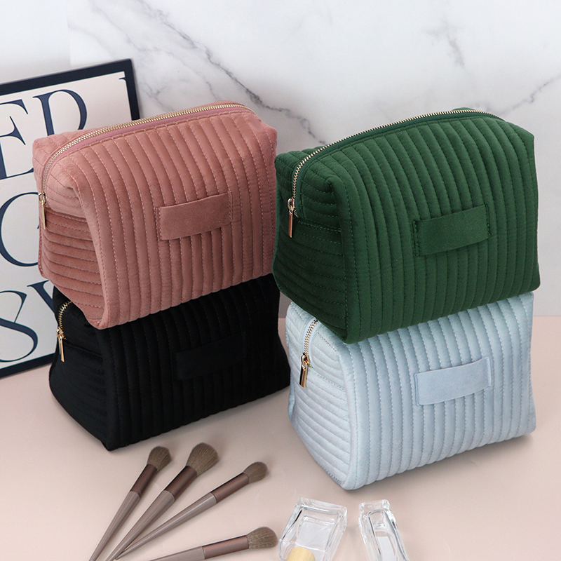 Luxury Velvet Makeup Bag Premium Big Capacity Cosmetic Organizer Metal Zipper Soft Travel Toiletry Promotional Business Gifts