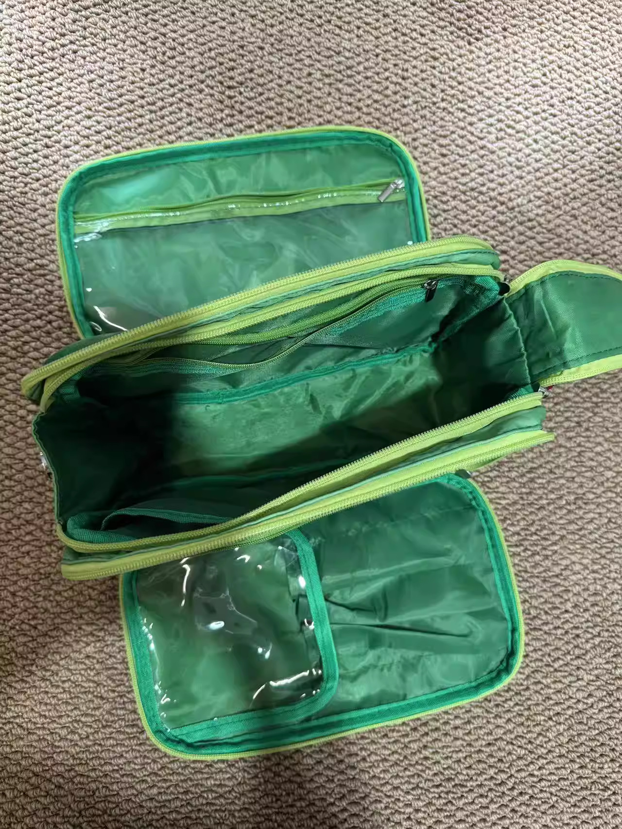 New Design Large Capacity Makeup Storage Bag Luxury Portable Handbag Travel Toiletry Bag Cosmetic Organizer