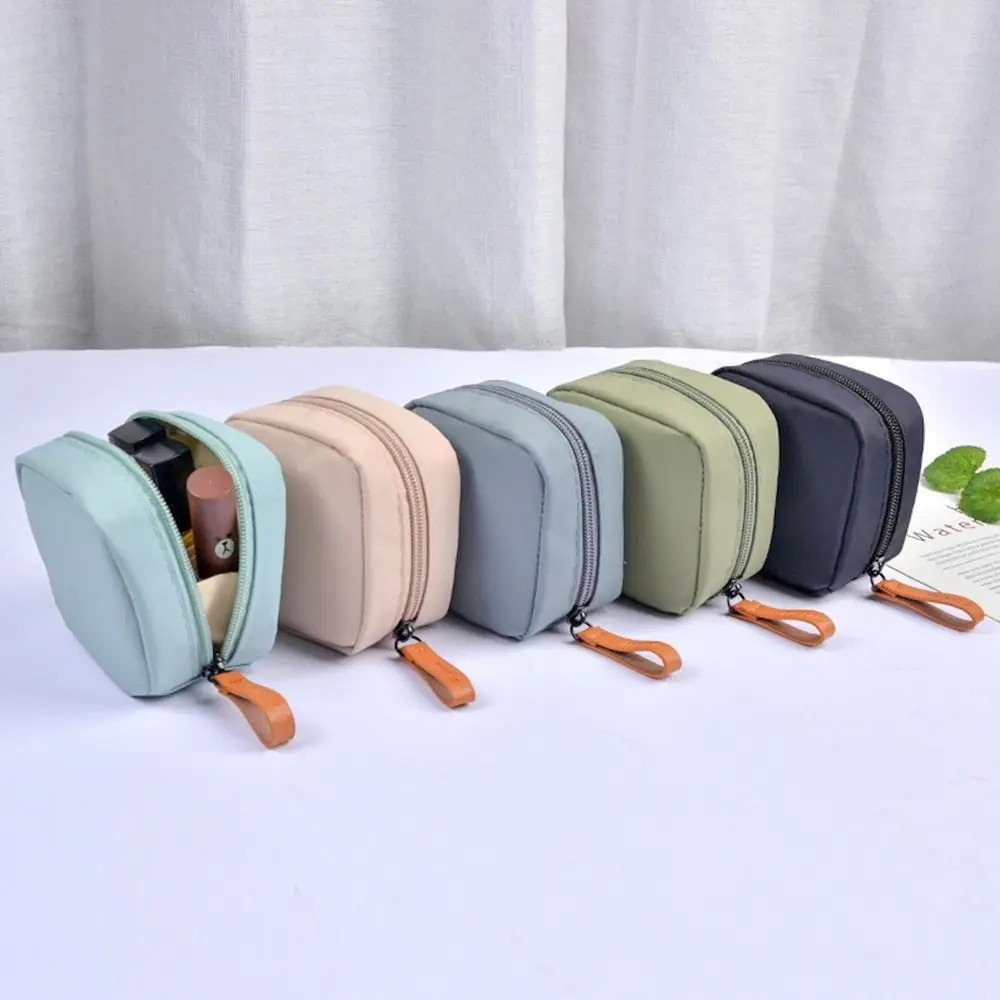 Custom Portable Multi-Purpose Small Cosmetic Bag Sanitary Cotton Storage