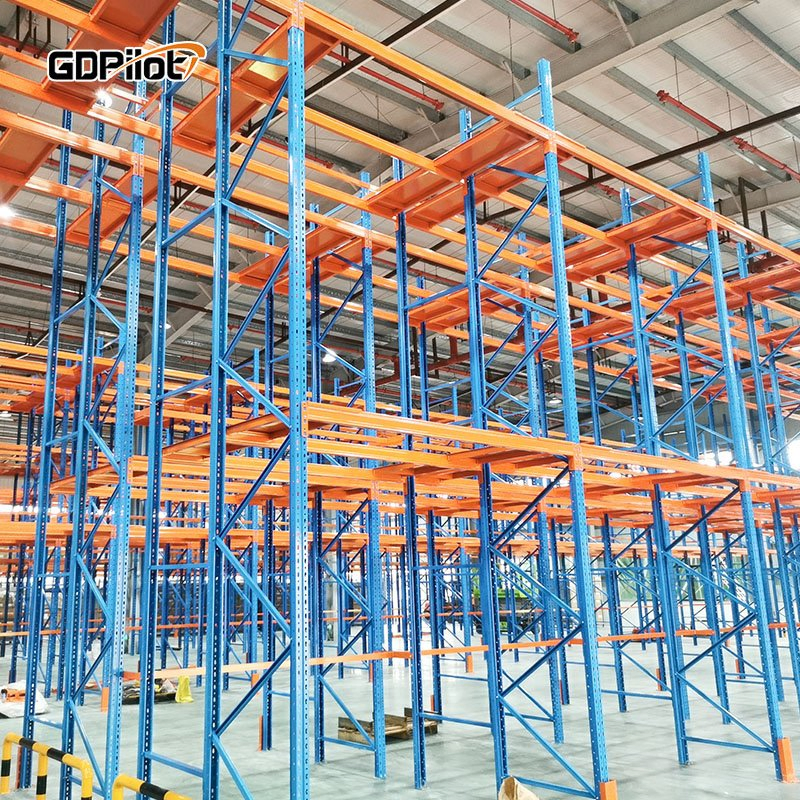 Sistema de Prateleiras de Metal Durável para Espaços de Armazém Organizados