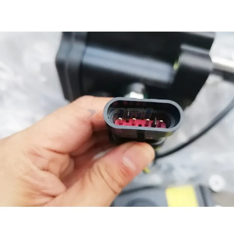 Wg1034131181 HOWO T7h Sistema Integrado de Bomba de Ureia