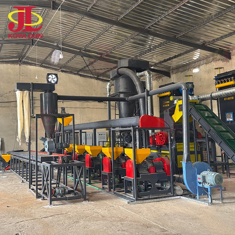 Máquina Granuladora de Borracha de Grande Capacidade Sistema de Reciclagem de Pneus de Carro Triturador Industrial de Pneus