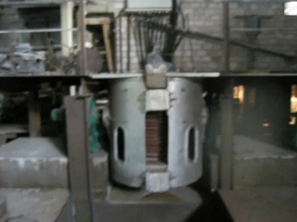 Forno eléctrico sem núcleo de média frequência GW-1-750-1JJ
