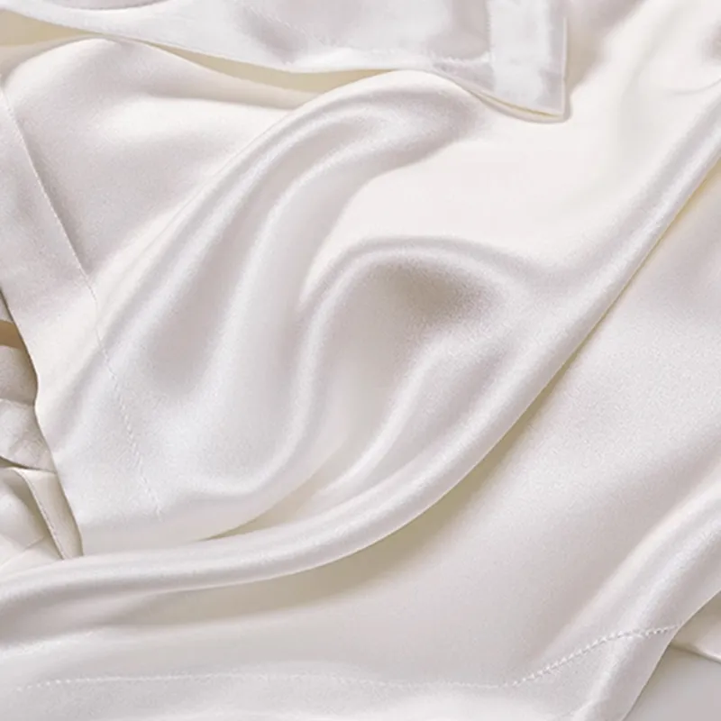 Silk Pillowcase Detail 2