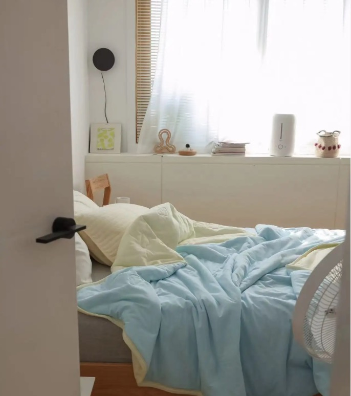 Quilted Duvet for Warm Evenings and Cool Summer Days