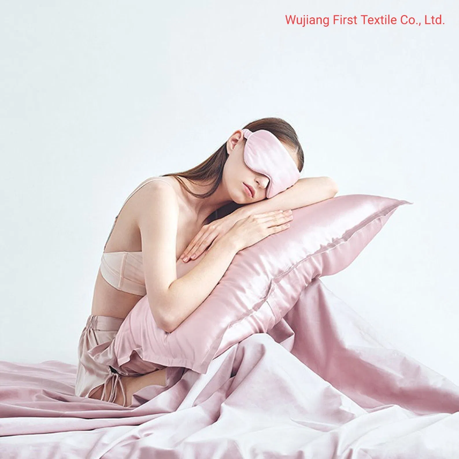 Wholesale Luxury Travel Hotel Home Office Customs 6A Grade 100% Mulberry Silk Satin 19mm 22mm Silk Pillowcase Gift Set with Eye Mask