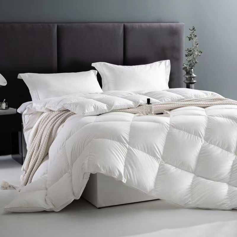 Super Soft Warm Down Duvet Breathable Soft Fluffy Feather Bedding Duvets