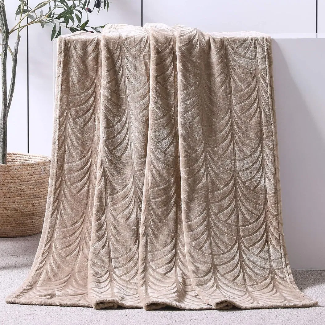Super Soft Fluffy Fleece Blanket for Cozy Winter Nights
