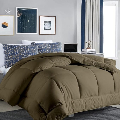 Down Alternative Filling Soft Quilted 90GSM Fabric All Weather Comforter
