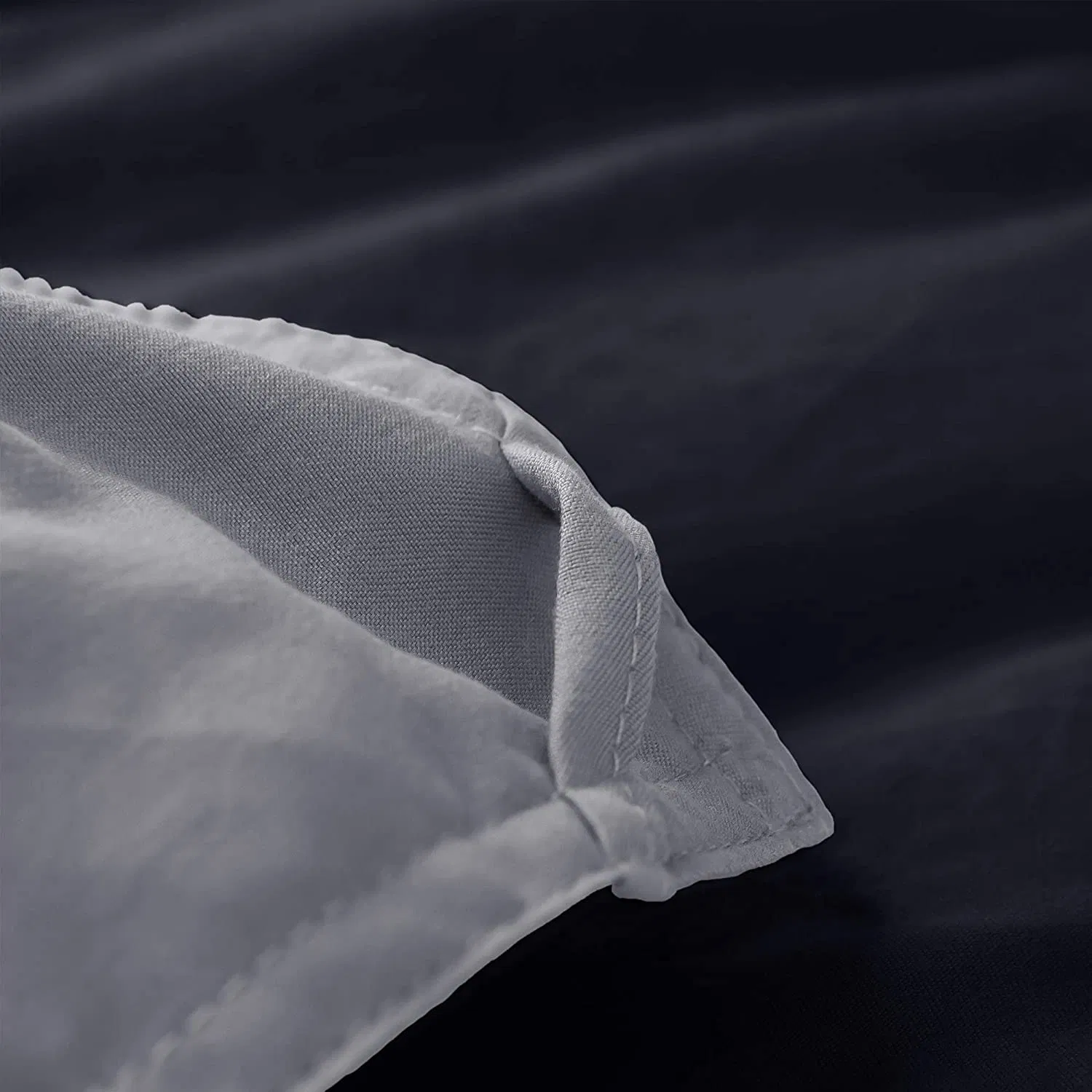 Factory Supply Oeko Custom Solid Color Printed Design Microfiber Fabric Down Alternative Summer Comforter