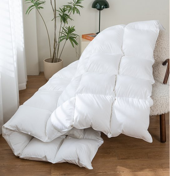 Breathable Down Alternative Comforter White Twin Size All Season Duvet Insert