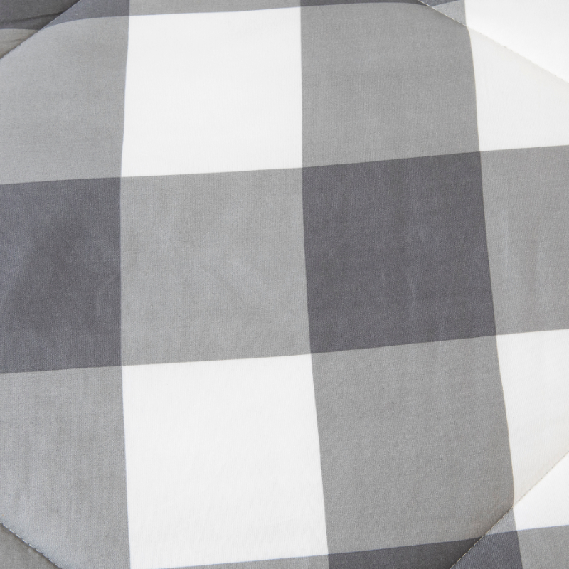 New Design 100% Polyester Down Alternative Fiber Filled All Season Super Queen Size Comforter