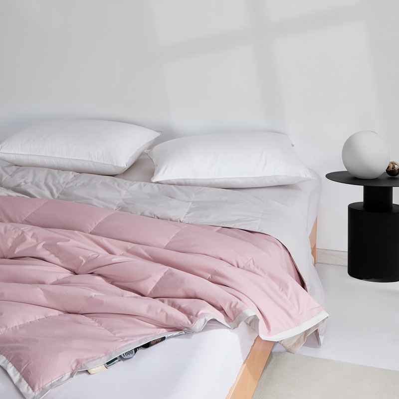 Lightweight Summer Cooling Goose Down Duvet Washable Air Conditioner Nursery Blanket