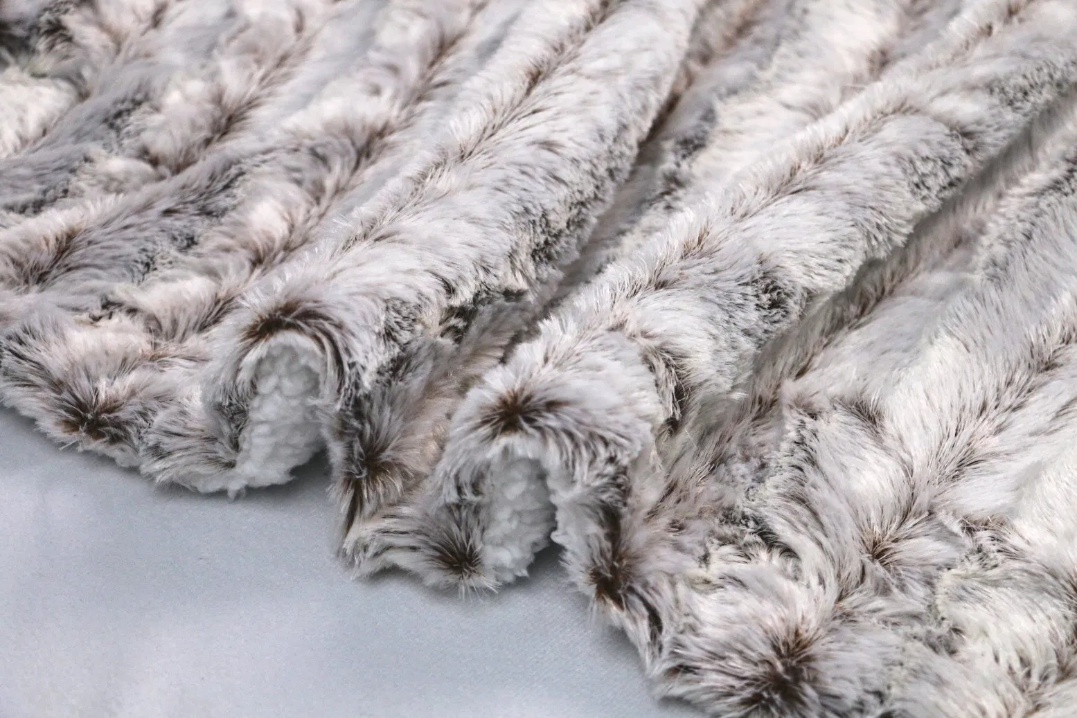 Winter Luxury Fashionable Brown Brush Pattern Sherpa PV Fleece Blanket