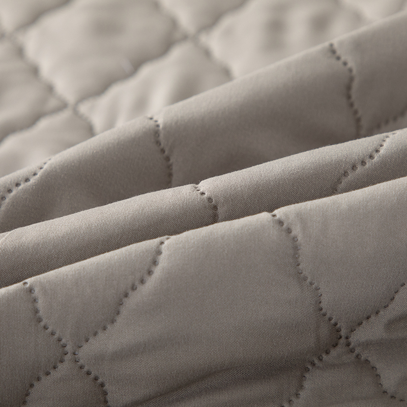 Soft Lyocell Ensemble with Soft Breathable Waterproof Mattress Cover Bedding Collection