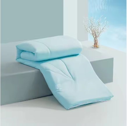 Super Soft Reversible Down Alternative Comforter with Stitched Geometrical Diamond Pattern Quilt