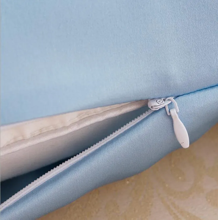 Silk Pillowcase Display 2