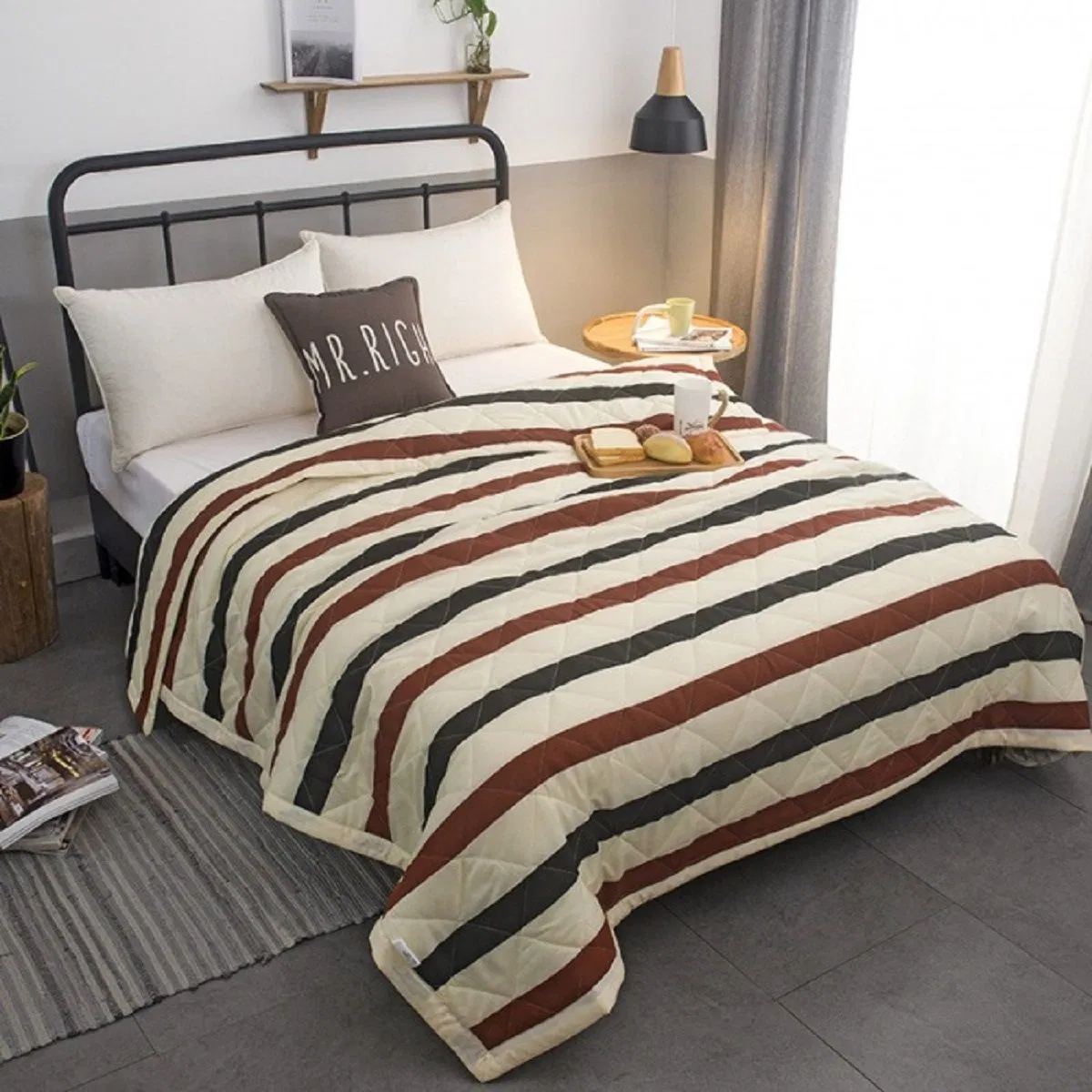 Vibrant Color Design with Lightweight Filling Printed Summer Microfiber Quilt