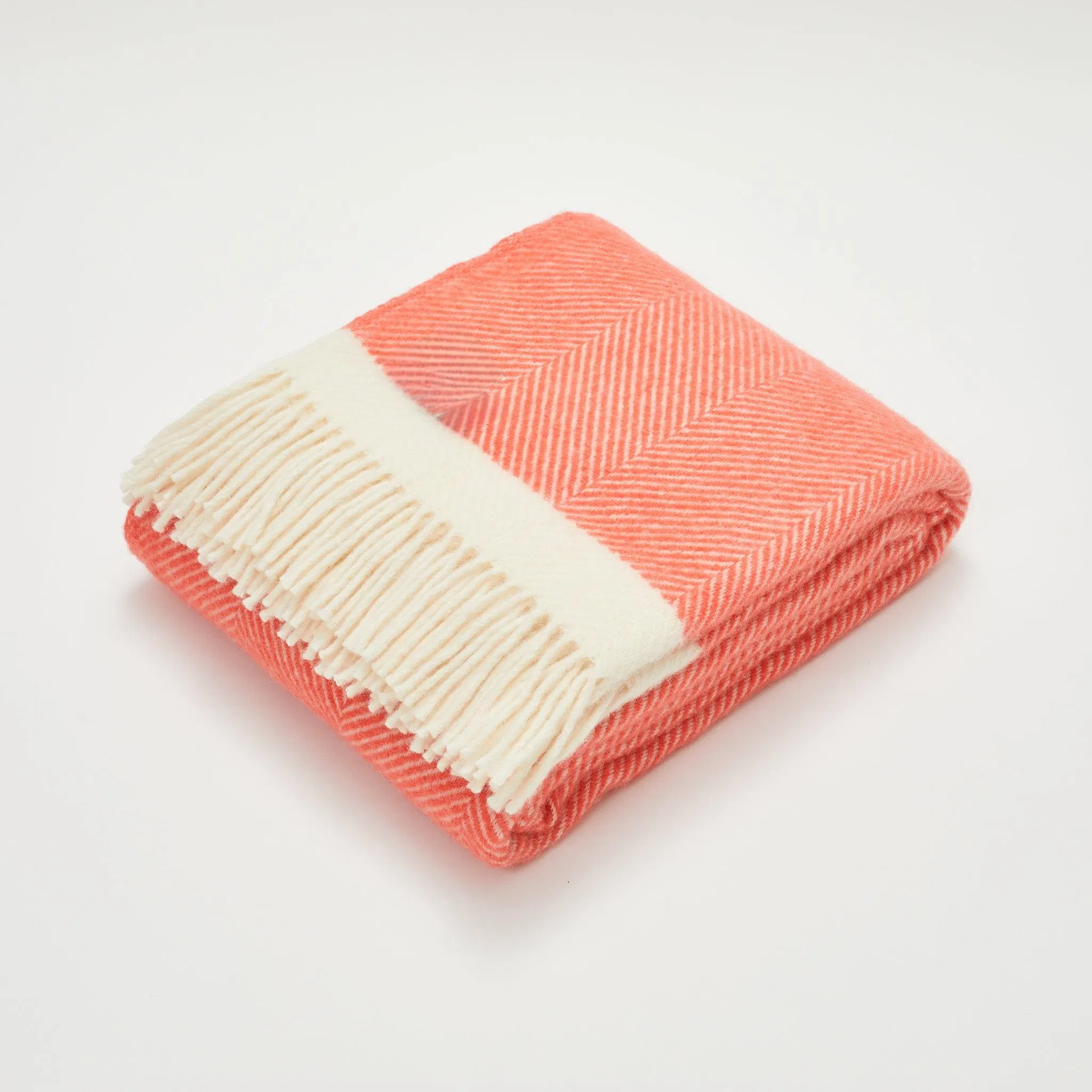 Classic Twill Wool Throw Blanket with Fringes for Autumn