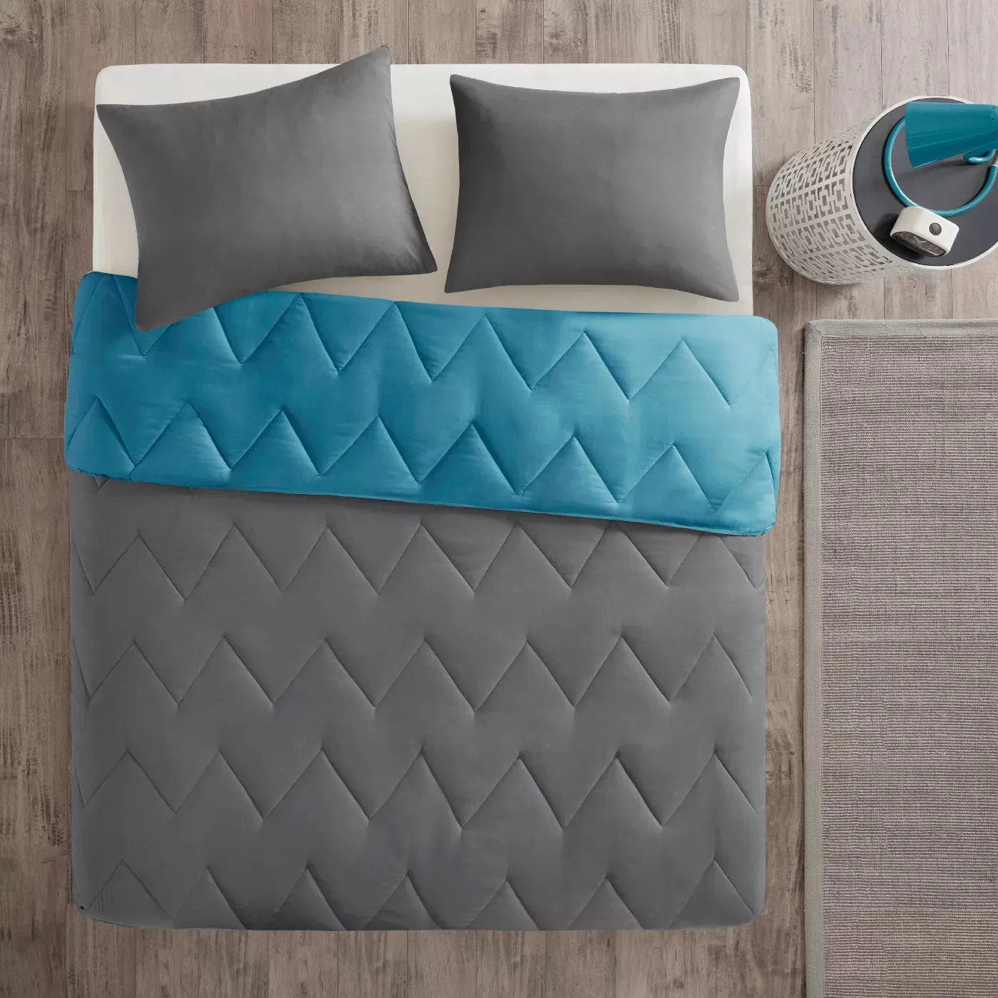 Factory Supply Down Alternative Duvet, Wholesale Polyester Bedding Sleeping Duvet, Reversible Dyed Color Microfiber Duvet, Custom Design Hollow Fiber Duvet