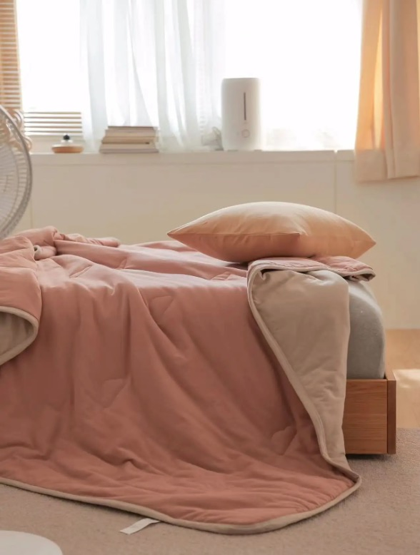 Quilted Duvet for Warm Evenings and Cool Summer Days