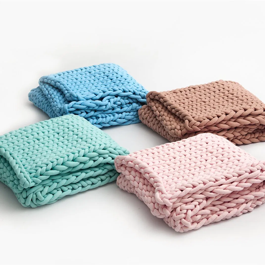 Factory Directly Supply Custom Size Super Soft Handmade Chunky Knit Weighted Throw Blanket