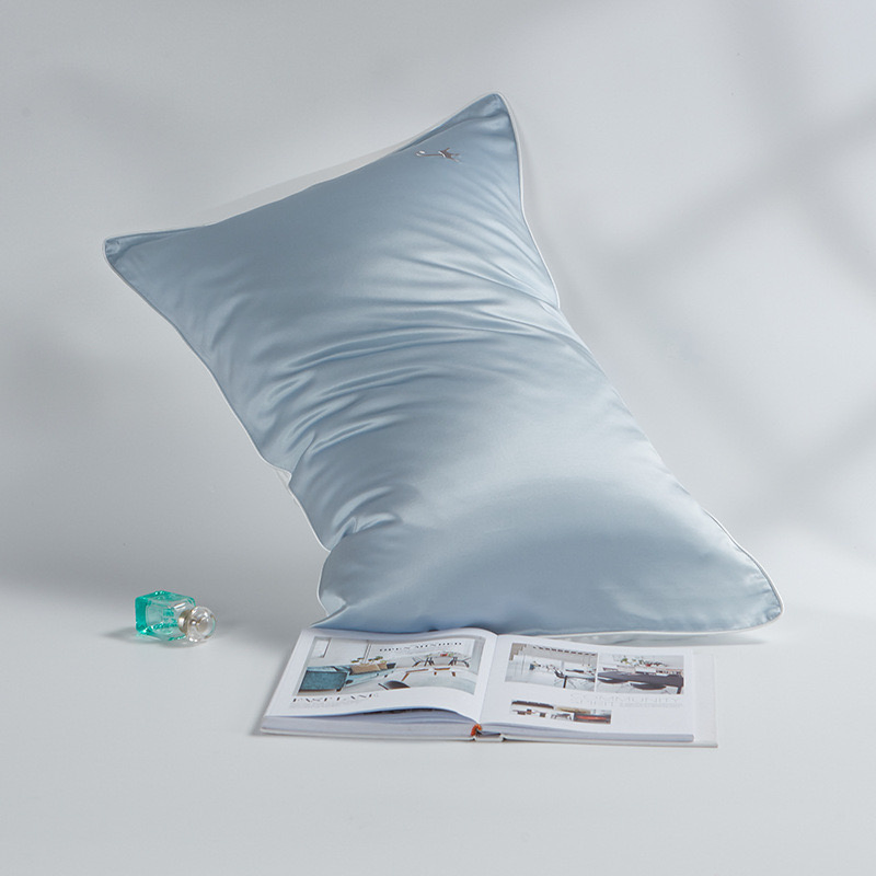 Luxury Pure Mulberry Silk Pillow Cover 19/20/22mm Envelope Pillow Cases Custom Size Logo Bedding Home Textile Red Christmas Pillowcase