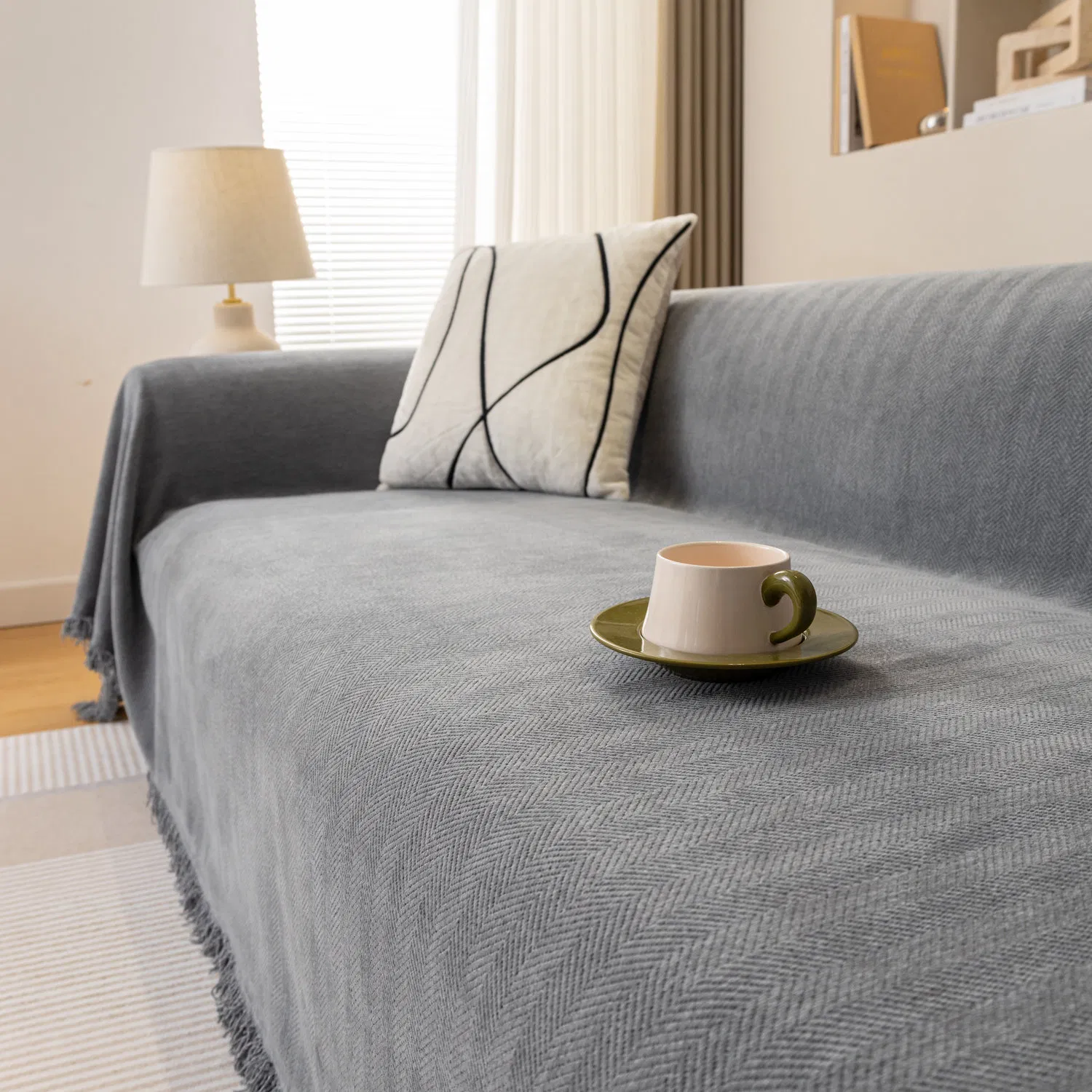 Four Season Office and Home Universal Anti Cat Scratch Sofa Polyester Blanket