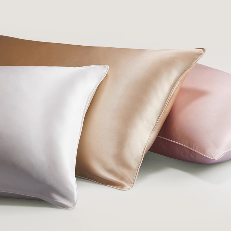 Comfortable High-Quality Silk Pillowcases for Good Sleeping
