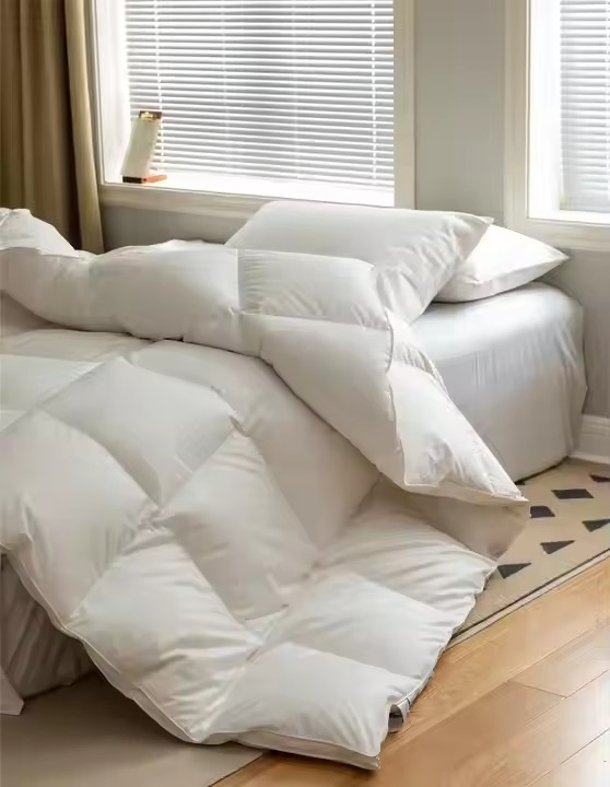White Feather Duvet 5 Star Hotel Bedding Supplier Soft Duck Down Filling