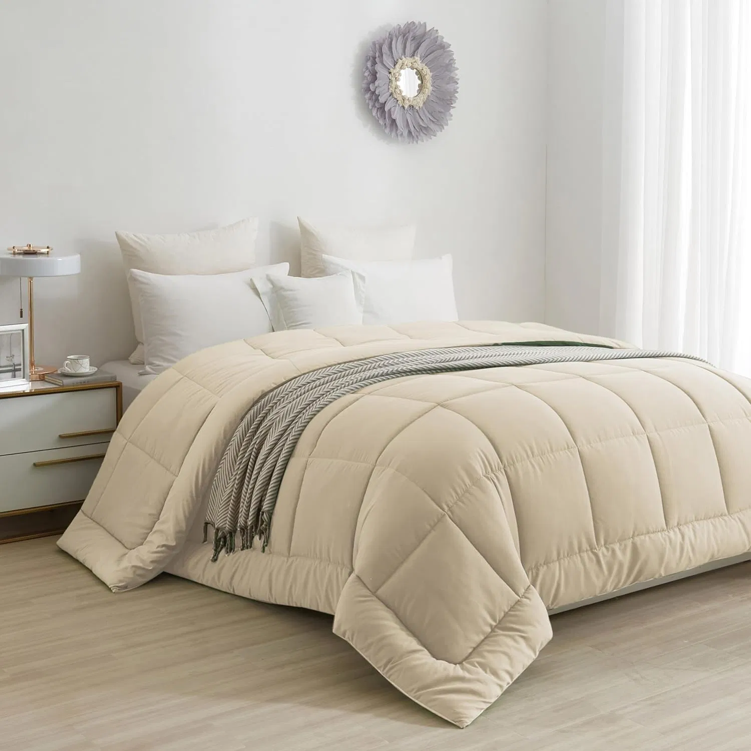 Premium Skin-Friendly Microfiber Duvet Insert for Every Season