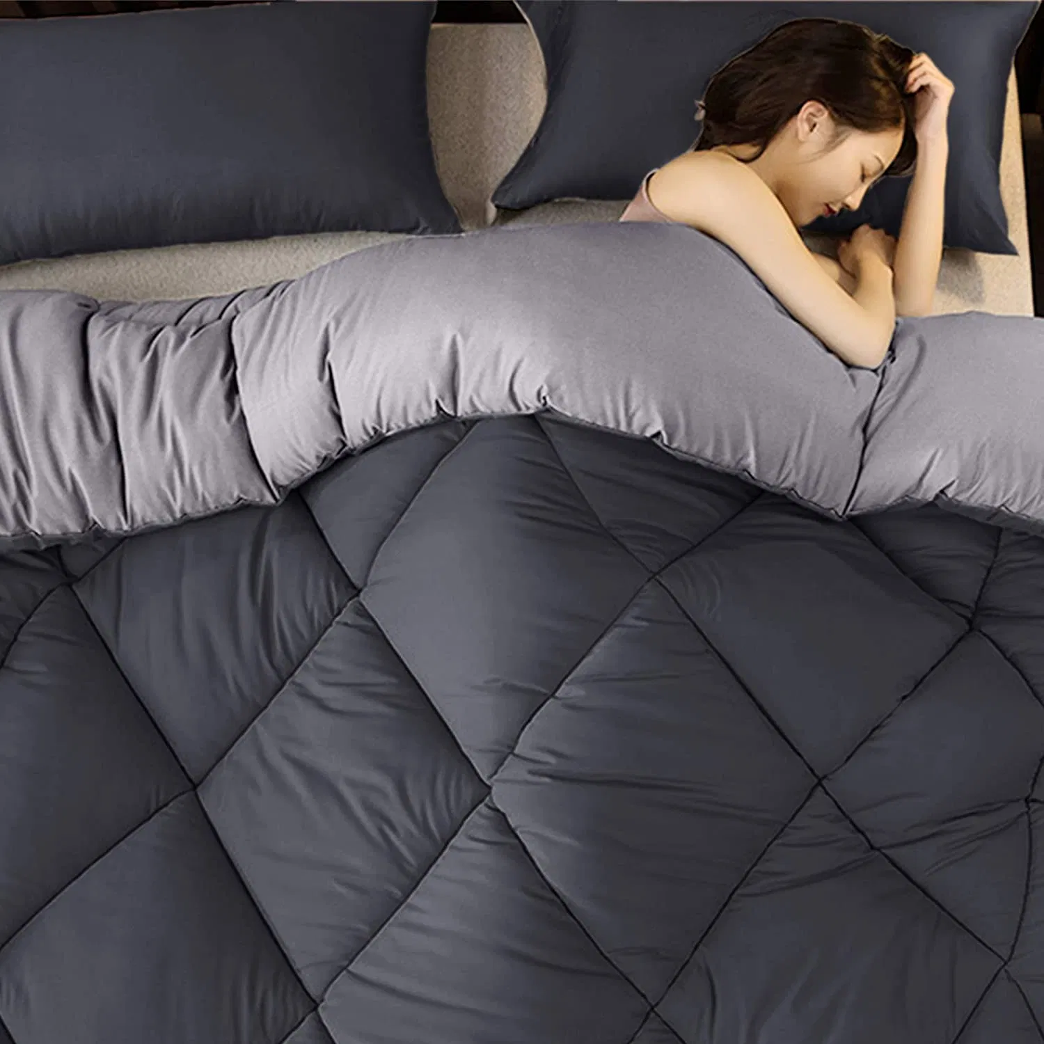 Factory Supply Oeko Custom Solid Color Printed Design Microfiber Fabric Down Alternative Summer Comforter