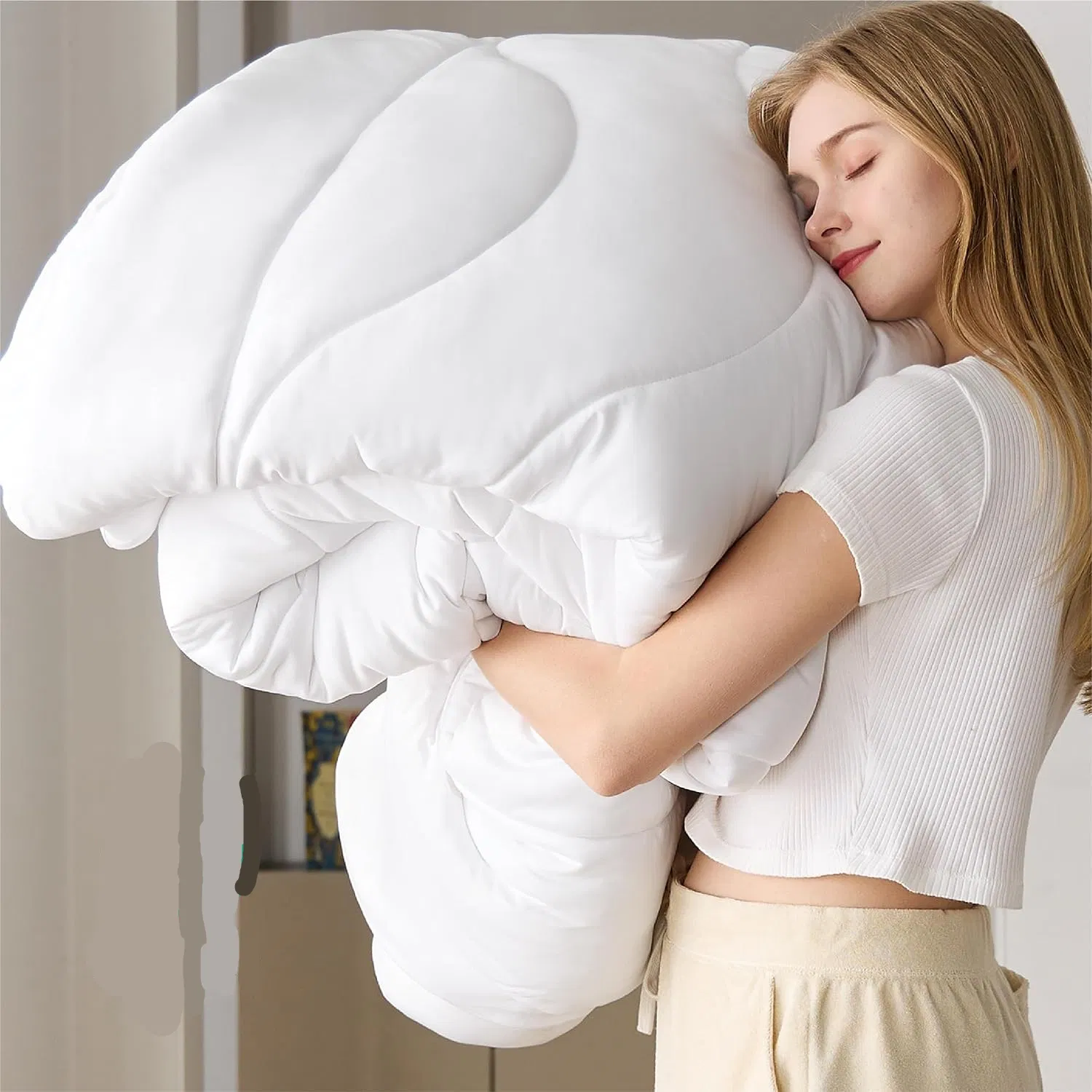 Luxurious White Quilted Down Alternative Comforter with Corner Tabs