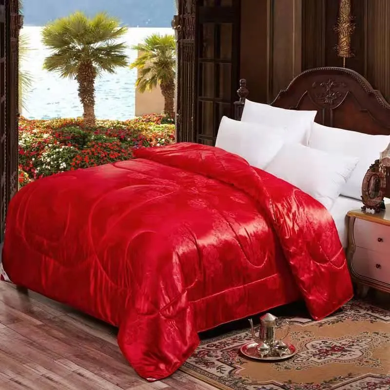 Silk Comforter Image 1