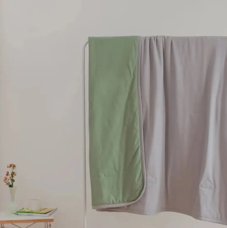 Summer Duvet Display 3