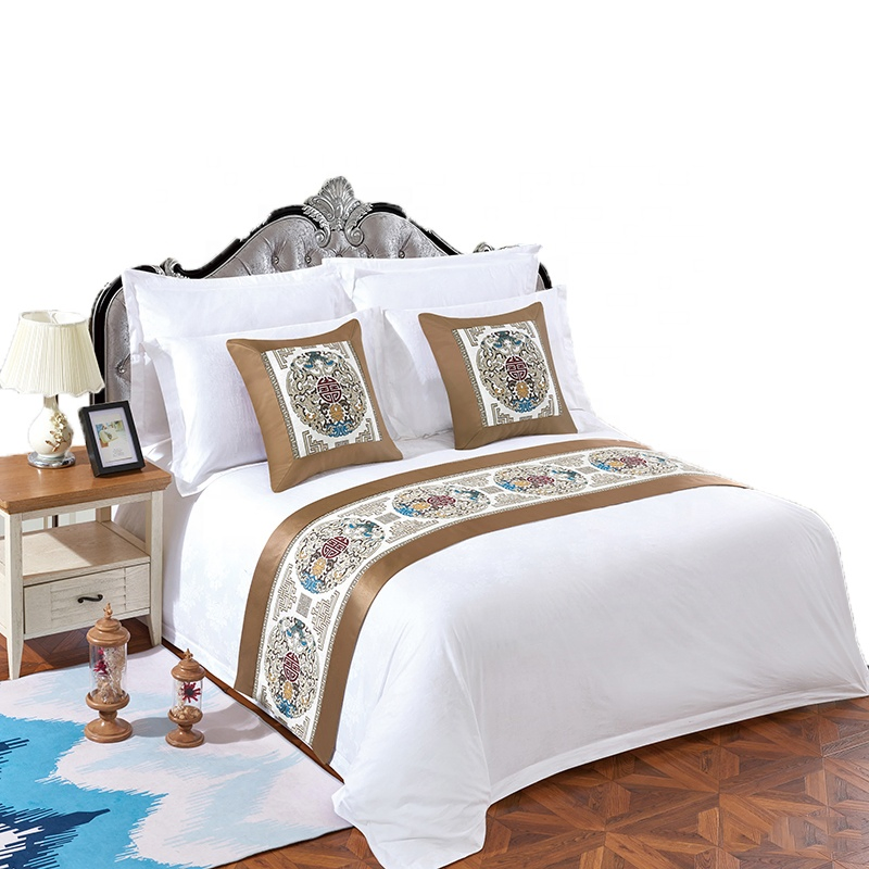 Shenone OEM Wholesale Luxury Hotel New Bed Cover Linen Love Design 100% Cotton Material Fitted Bedding Set Hotel Sheet for Dubai