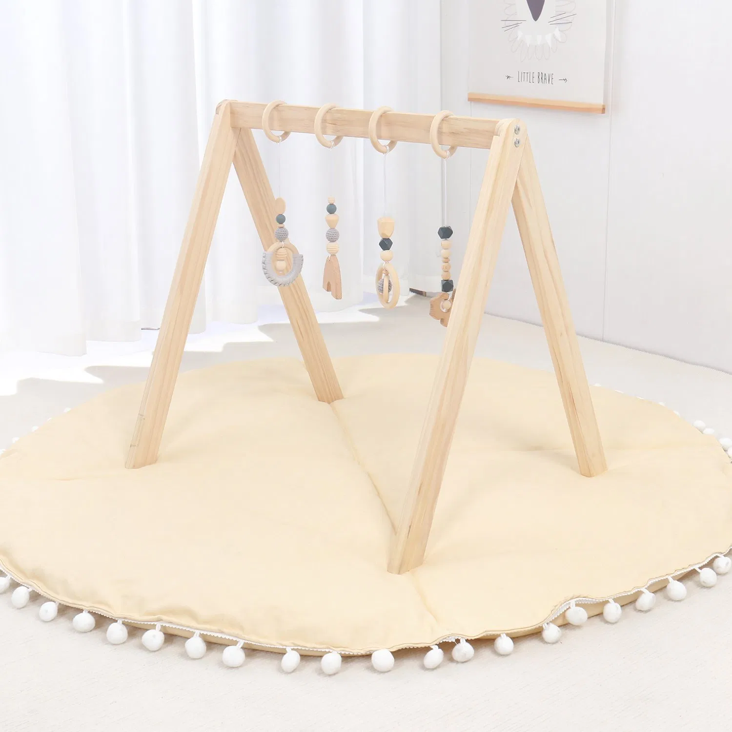 Estrutura de Atividades de Madeira para Bebês com Conjunto de Brinquedos Pendurados para Bebês
