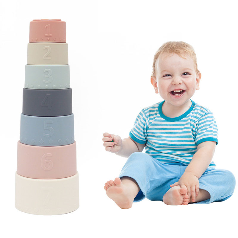 Brinquedo de silicone para bebês inspirado na Montessori e livre de BPA para crianças pequenas