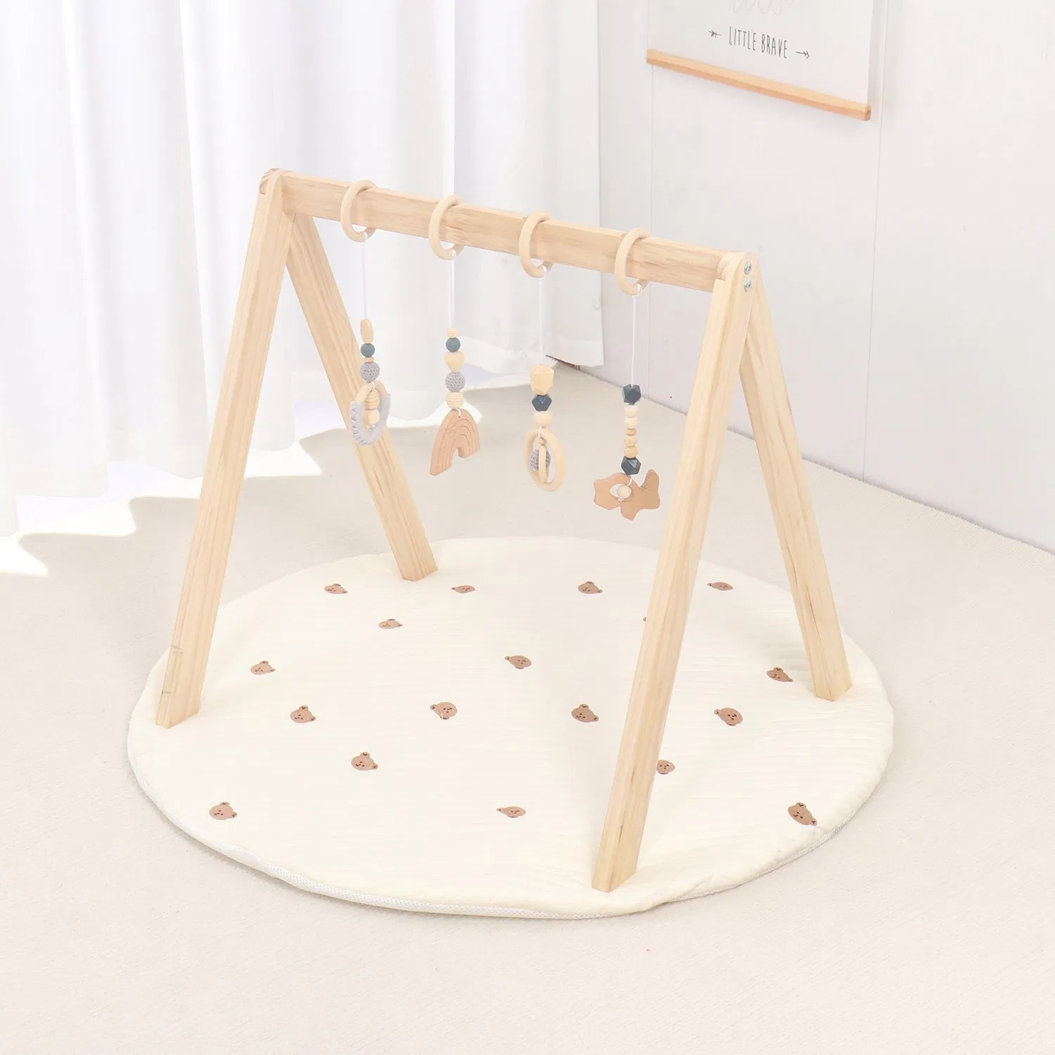 Estrutura de Atividades de Madeira para Bebês com Conjunto de Brinquedos Pendurados para Bebês