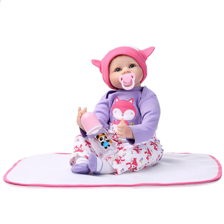 55cm Boneca Reborn de Silicone Realista de Menina Recém-Nascida com Brinquedos de Cachorro de Pelúcia Presentes Criativos para Crianças