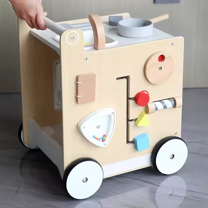 Brinquedo de Atividade de Empurrar para Bebês de Madeira Kitche Aprendendo a Andar