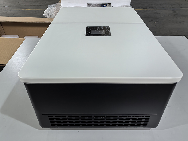 Deye 6 MPPT 3 Phase Residential High Voltage 80kw Built-in Lithium Battery Hybrid Solar Inverter