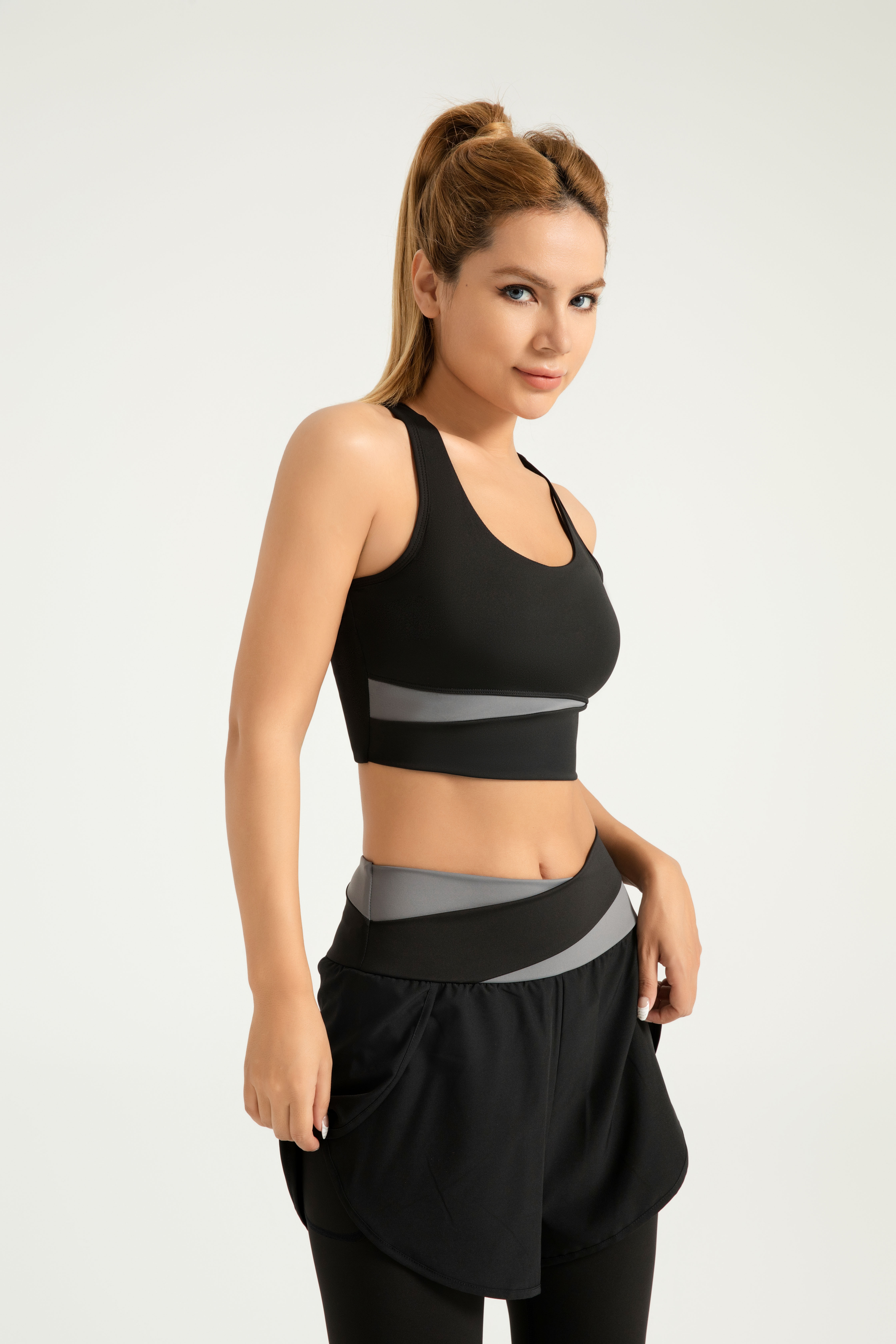 Activewear Model View 1