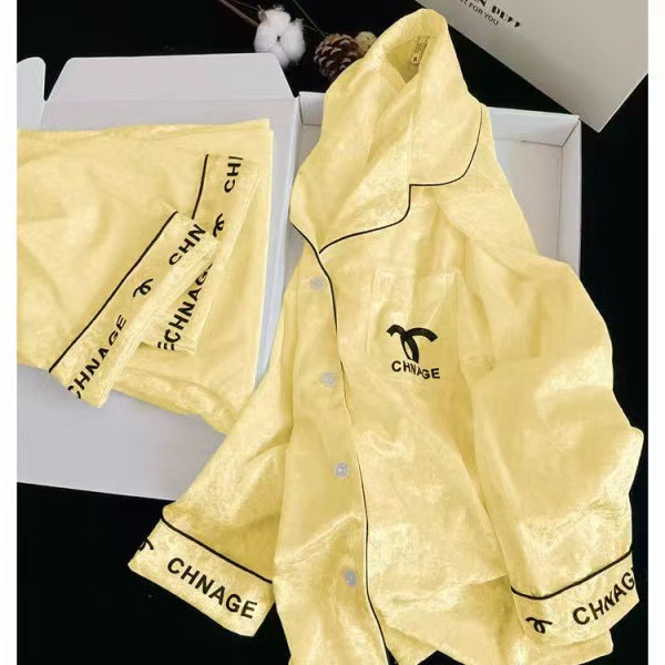ODM Women's Pajamas, New Style, Long-sleeved, Golden Velvet, High-end, Autumn and Winter Home Wear Set